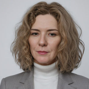Meet your Posher, Shirley